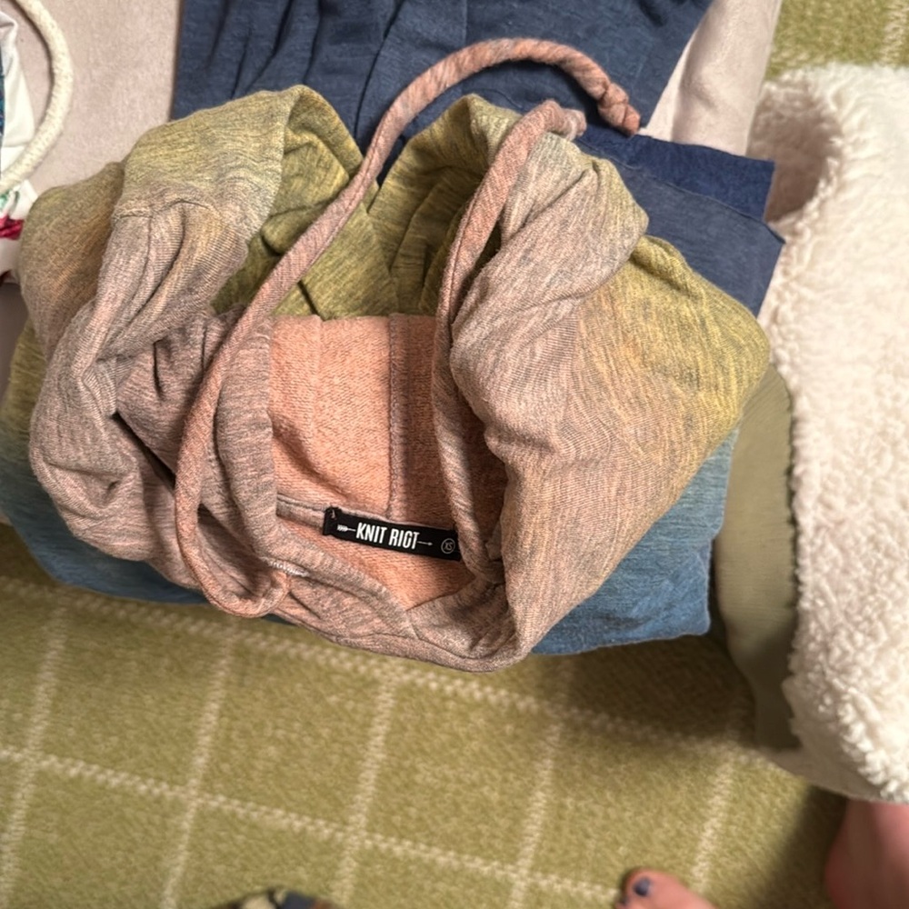 Knit Riot Multicolor Hoodie - Picture 3 of 4